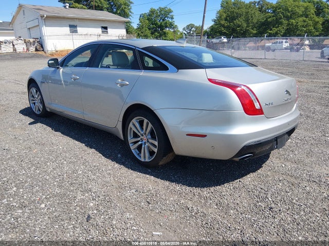 Jaguar XJ Xjl Portfolio