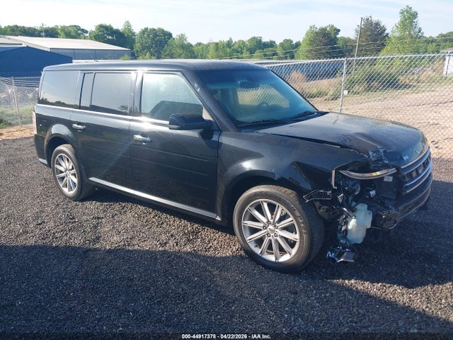 Salvage Ford Flex Image