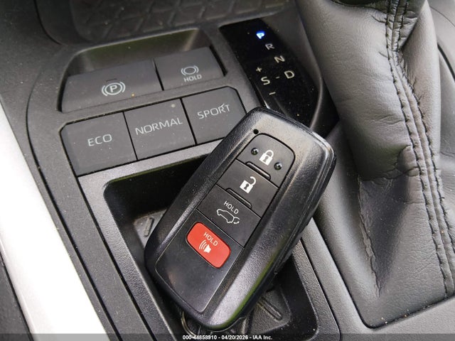 Toyota RAV4 Xle Premium