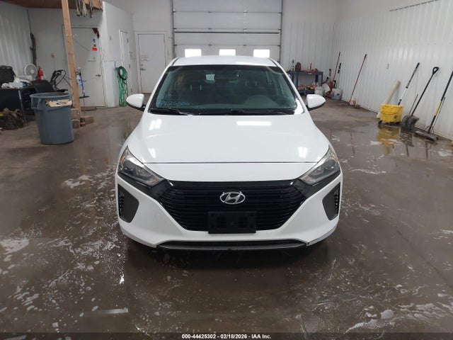 Hyundai Ioniq Blue