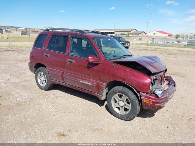 Salvage Chevrolet Tracker Image