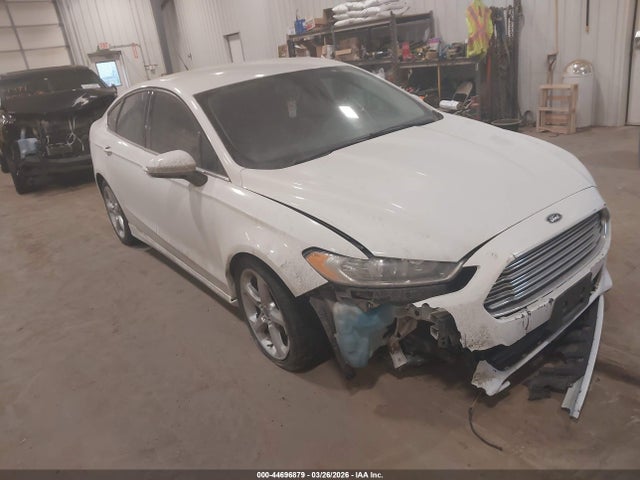 Salvage Ford Fusion Image