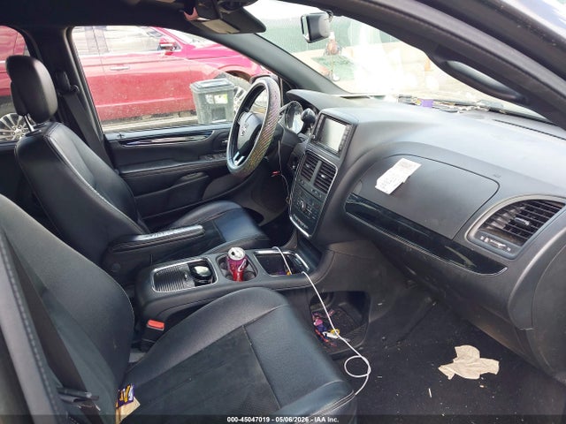 Dodge Grand Caravan Sxt