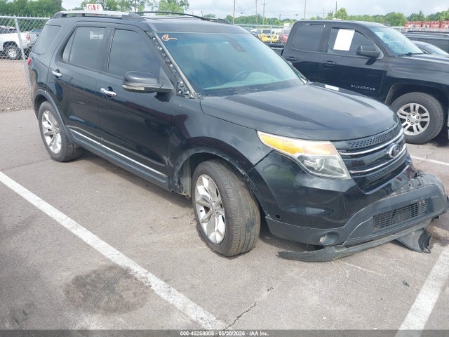 Salvage Ford Explorer Image