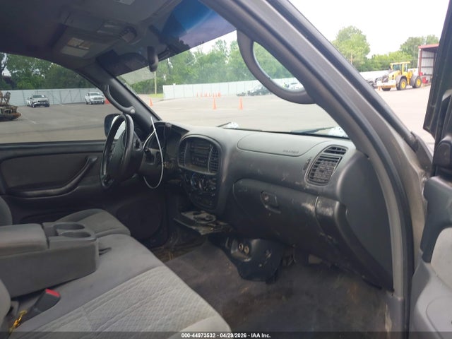 Toyota Tundra Sr5 V8