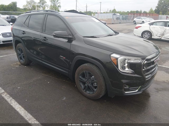 Salvage GMC Terrain Image