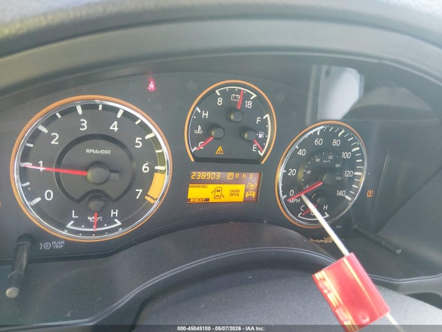 Nissan Armada Platinum