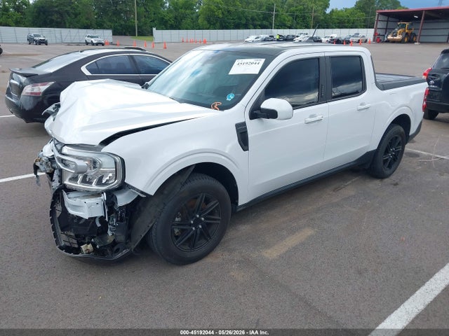 Ford Maverick Lariat
