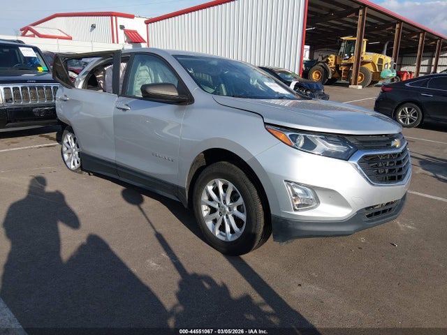 Salvage Chevrolet Equinox Image