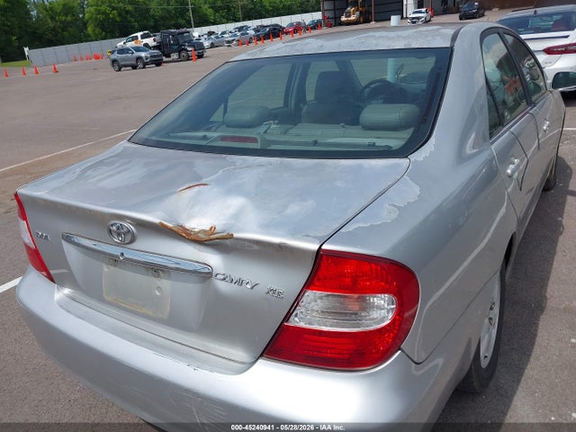 Toyota Camry Xle V6
