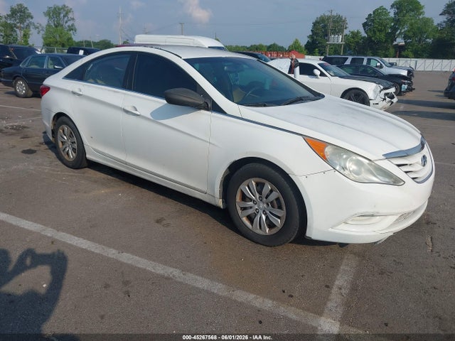 Salvage Hyundai SONATA Image