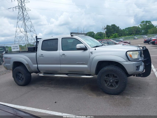 Toyota Tacoma Base V6