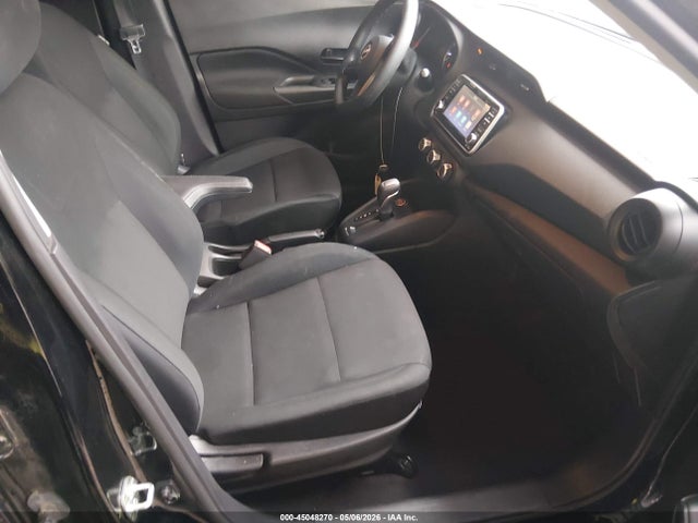 Nissan Kicks S Xtronic Cvt
