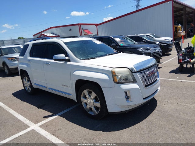 Salvage GMC Terrain Image