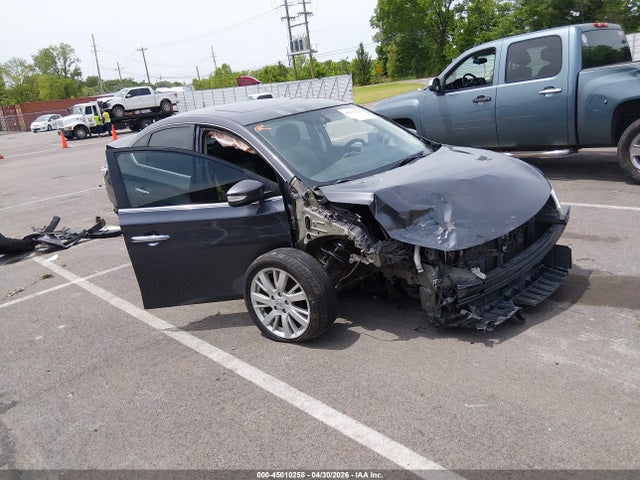 Salvage Nissan Sentra Image