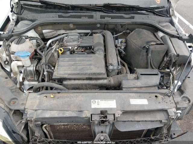 Volkswagen Jetta 1.4t S
