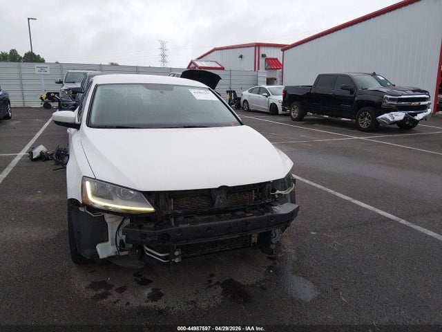 Volkswagen Jetta 1.4t S