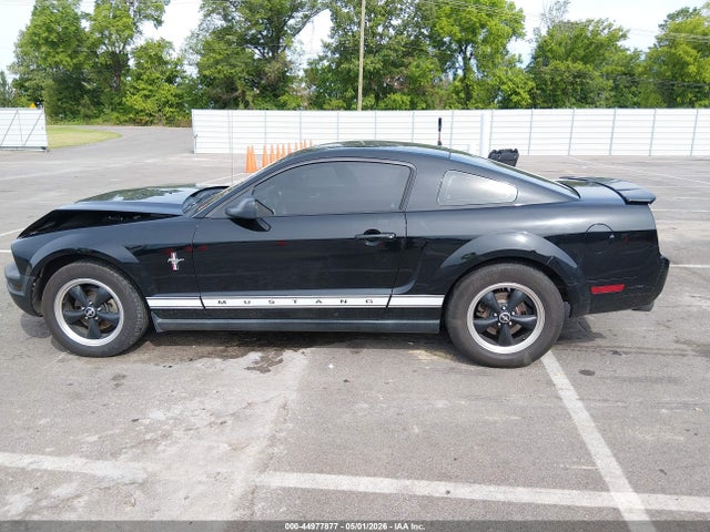 Ford Mustang V6 Premium