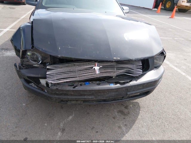 Ford Mustang V6 Premium