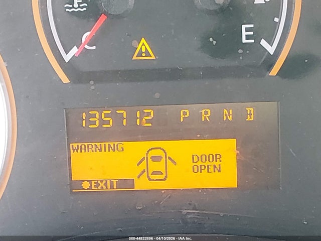 Nissan Titan Sv