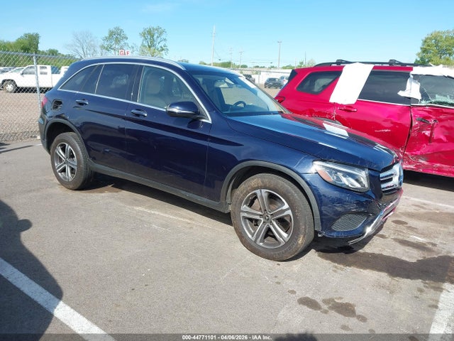 Salvage Mercedes-Benz GLC Image