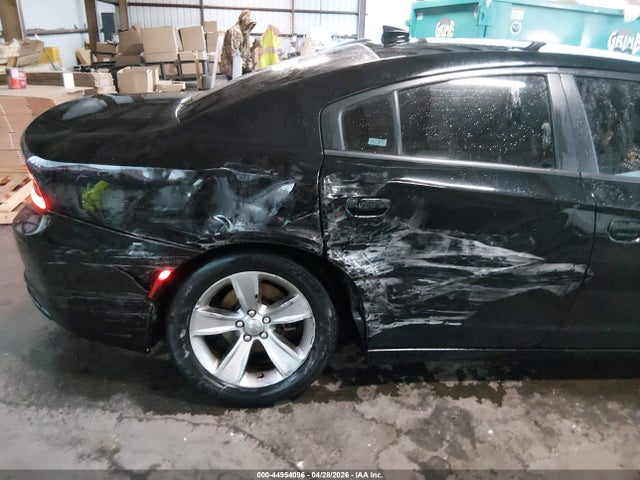 Dodge Charger Sxt Rwd