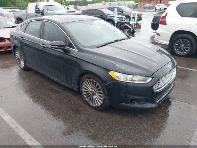 Salvage Ford Fusion Image
