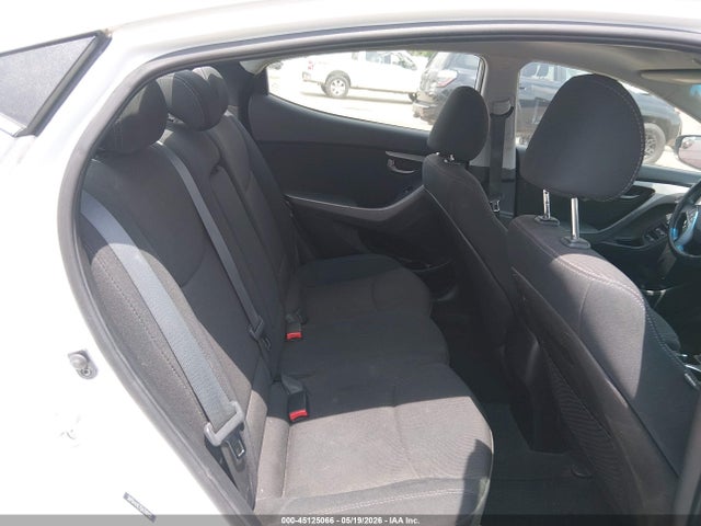 Hyundai ELANTRA Value Edition