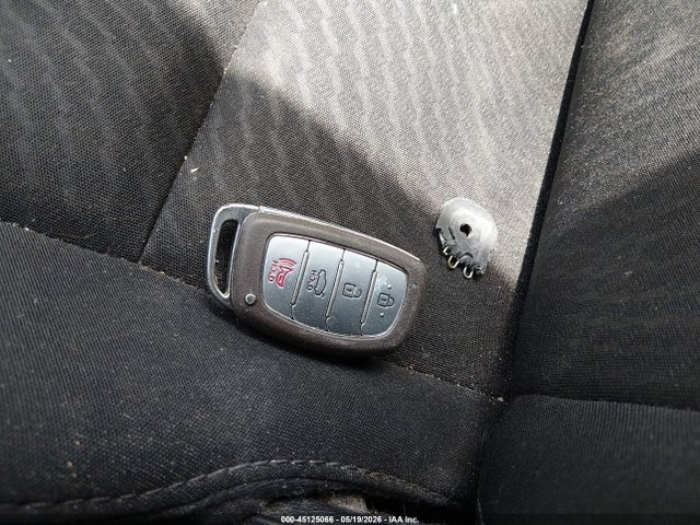Hyundai ELANTRA Value Edition