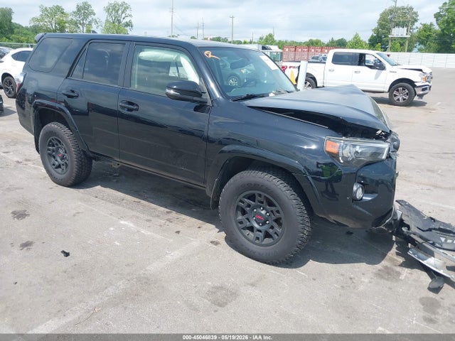 Salvage Toyota 4Runner Image
