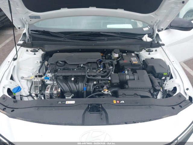 Hyundai ELANTRA Sel Sport