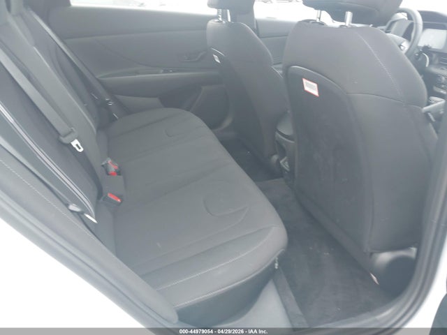 Hyundai ELANTRA Sel Sport