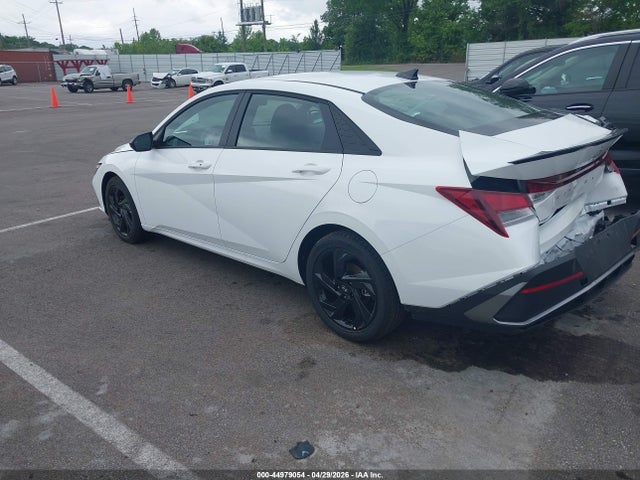 Hyundai ELANTRA Sel Sport