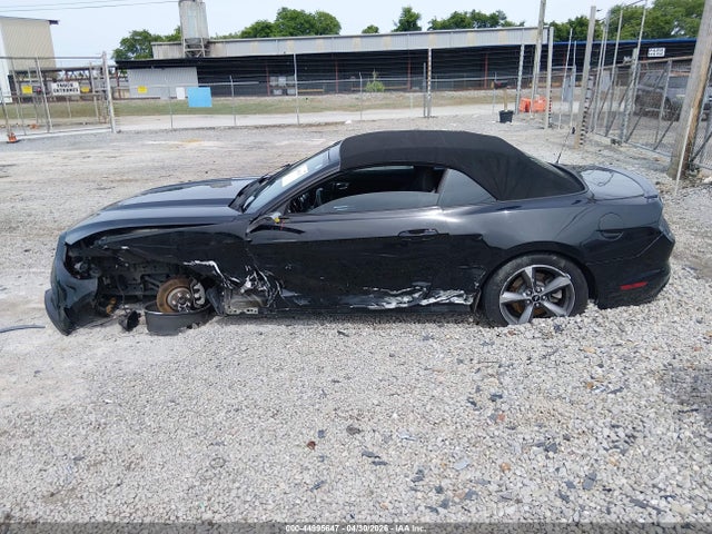 Ford Mustang V6