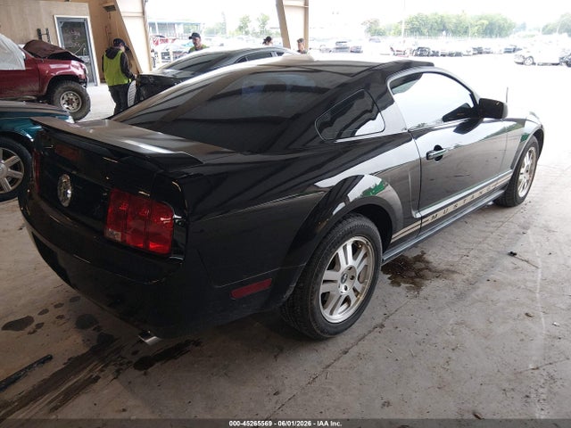 Ford Mustang V6