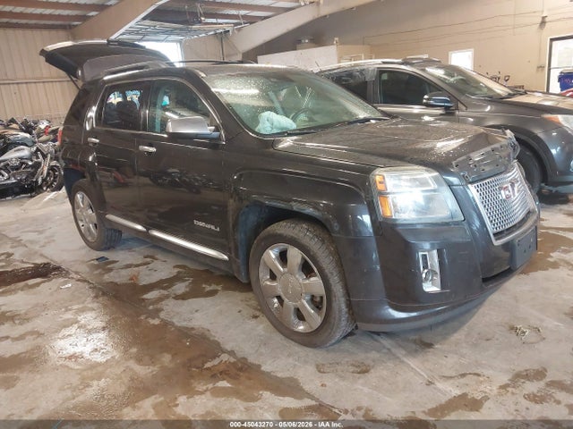 Salvage GMC Terrain Image