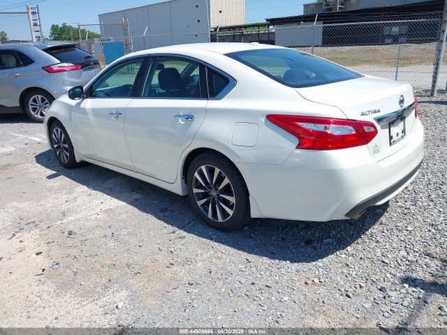 Nissan Altima 2.5 Sv