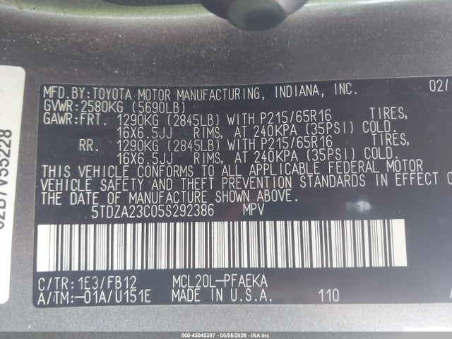 Toyota Sienna Le
