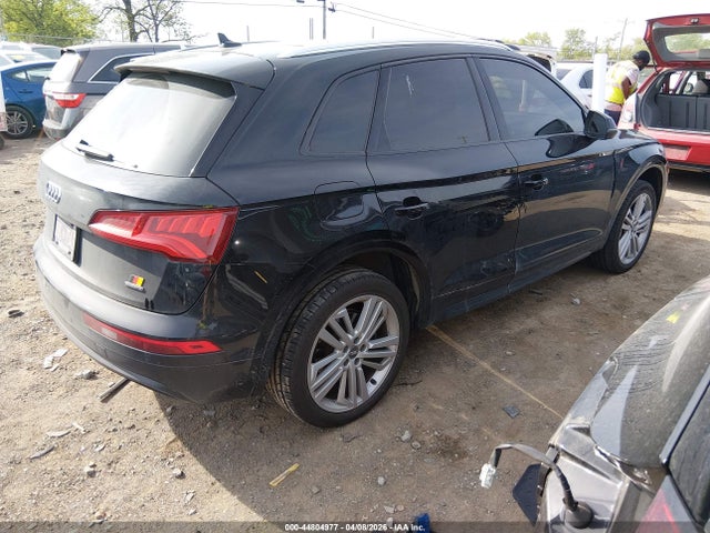 Audi Q5 2.0t Premium
