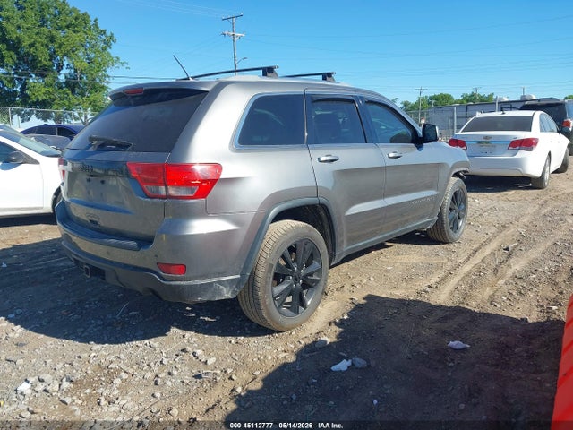 Jeep Grand Cherokee Laredo