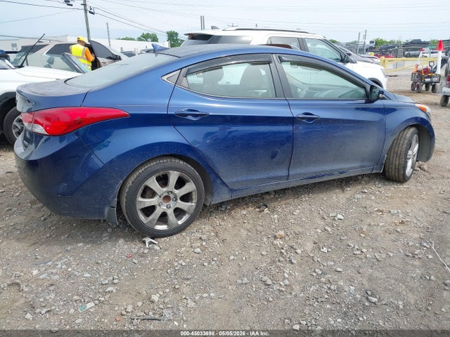 Hyundai ELANTRA Limited