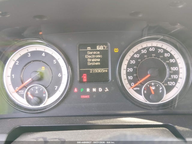 Ram 2500 Tradesman  4x2 8' Box