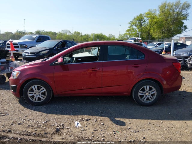 Chevrolet Sonic Lt Auto