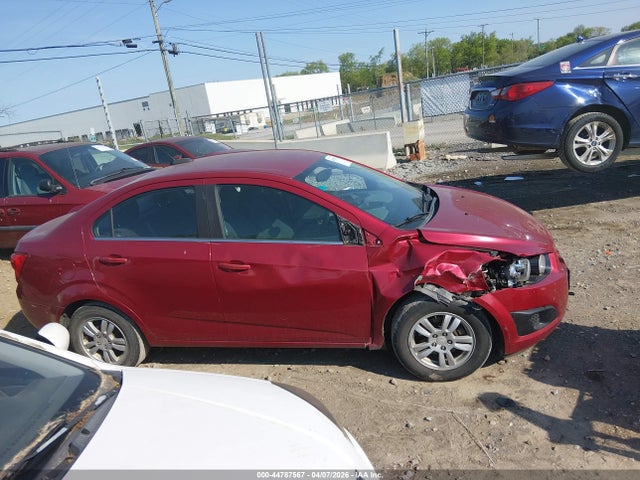 Chevrolet Sonic Lt Auto