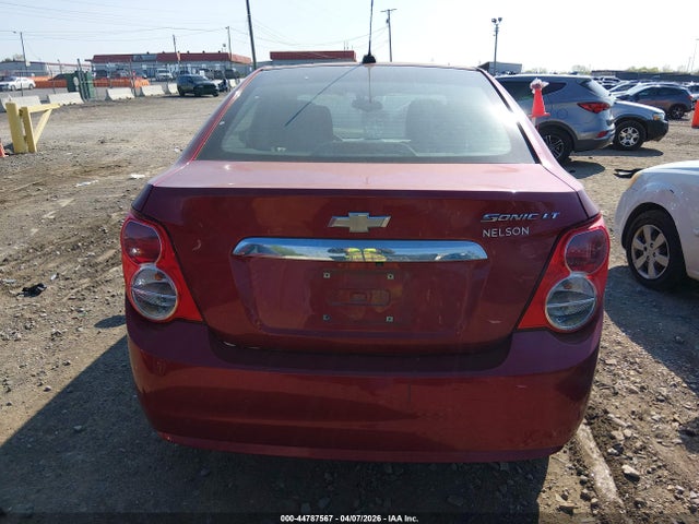 Chevrolet Sonic Lt Auto
