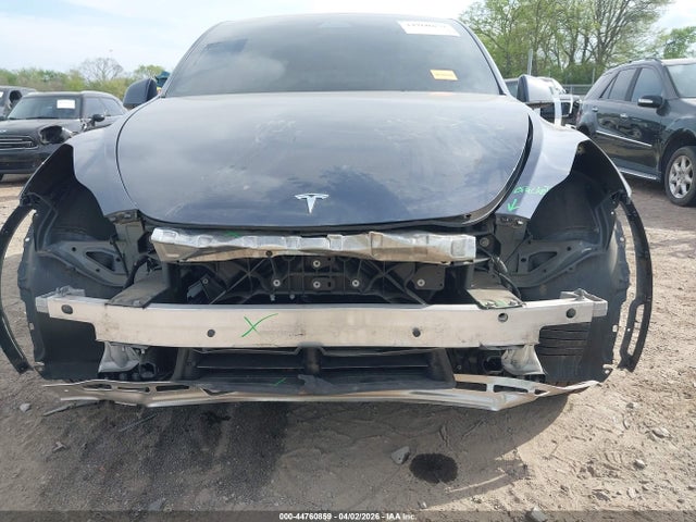 Tesla Model Y Long Range Dual Motor All-wheel Drive