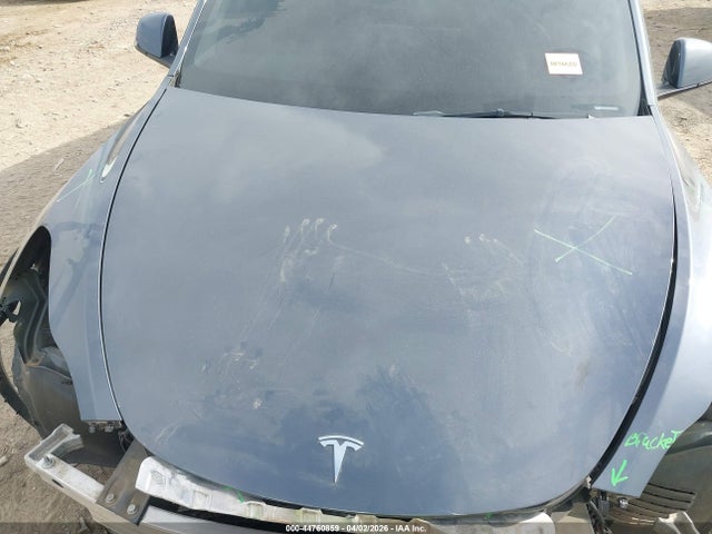 Tesla Model Y Long Range Dual Motor All-wheel Drive