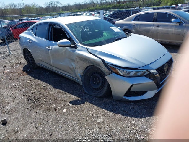Salvage Nissan Sentra Image