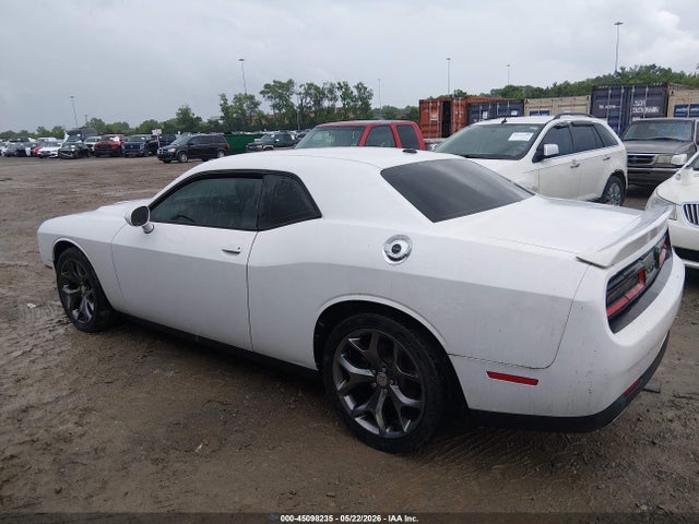 Dodge Challenger Sxt