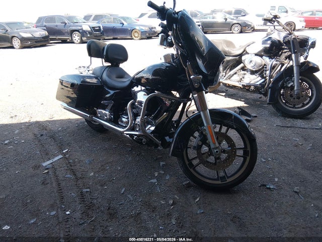 Salvage Harley-Davidson Flhxs Image